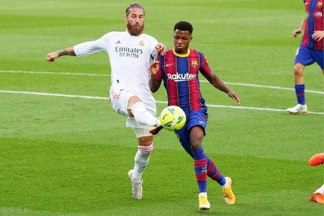  摩纳哥多点开花攻击群发威客场大胜克莱蒙